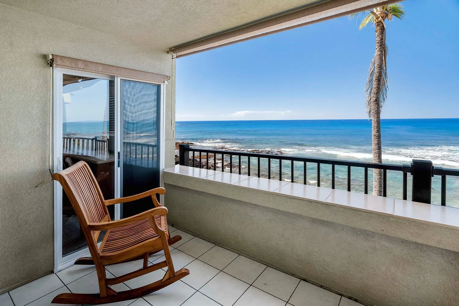 Feriehus Banyan Tree 301: Oceanfront 2/2 Remodeled With Ac Villa Kailua-Kona