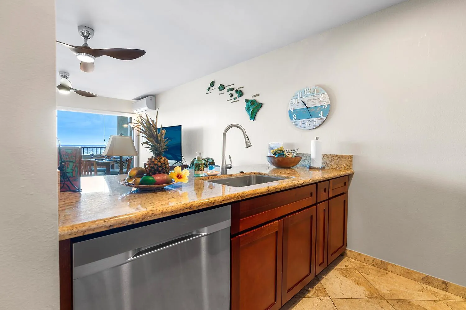 Ferienhaus Villa Banyan Tree 301: Oceanfront 2/2 Remodeled With Ac Kailua-Kona